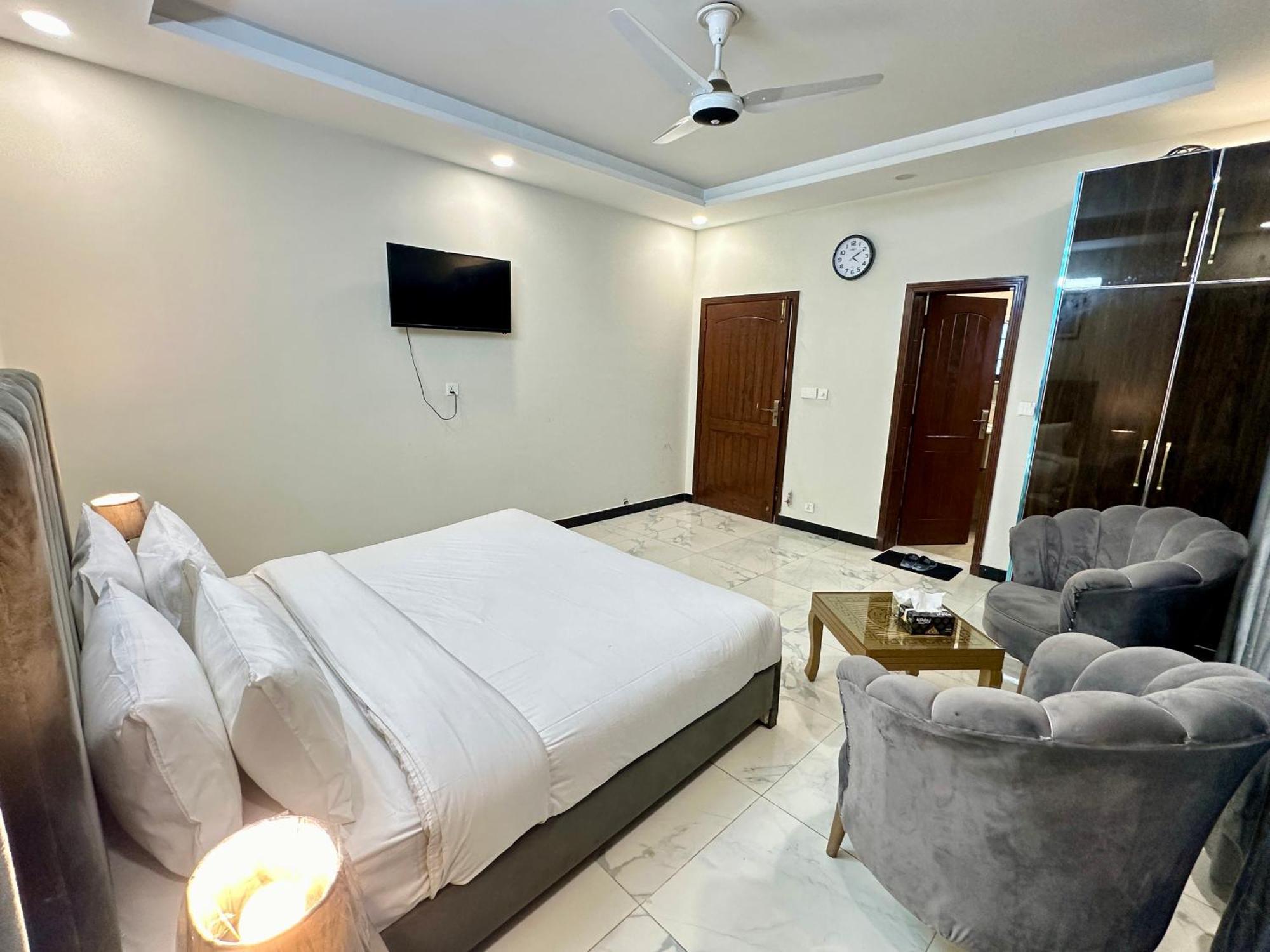 Dream Executive Guest House イスラマバード エクステリア 写真