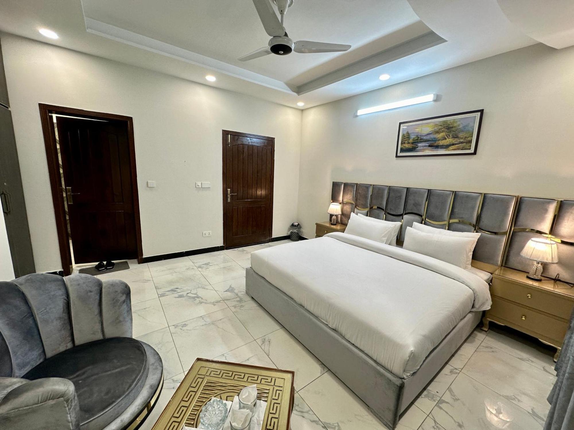 Dream Executive Guest House イスラマバード エクステリア 写真