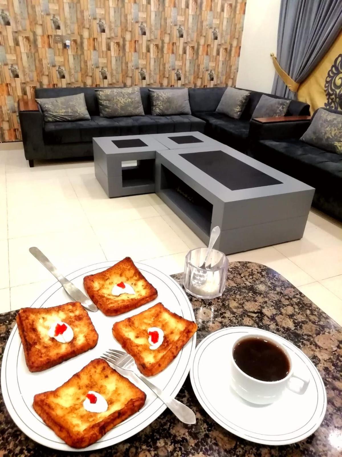 Dream Executive Guest House イスラマバード エクステリア 写真